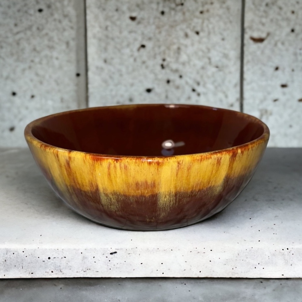 VTG Blue Mountain Pottery 7 in. bowl Harvest Gold drip glaze Serving Fall Decor